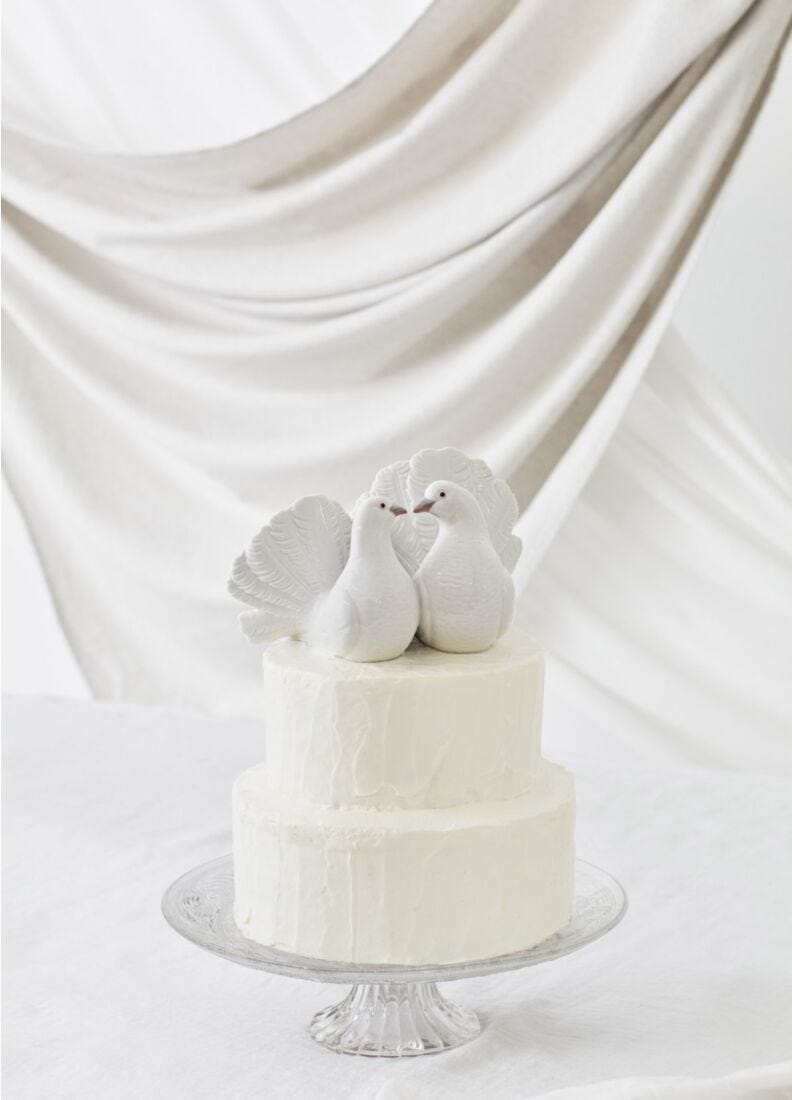 Lladro Couple of Doves Figurine