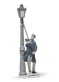 Lladro Lamplighter Figurine