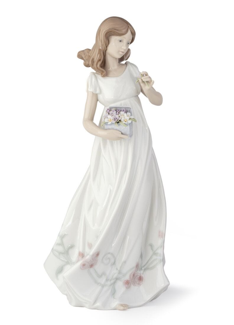Lladro Treasures of The Earth Woman Figurine