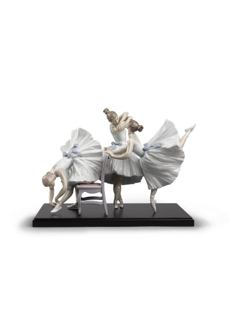 Lladro Backstage Ballet Figurine Limited Edition