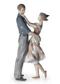 Lladro Happy Encounter Couple Figurine