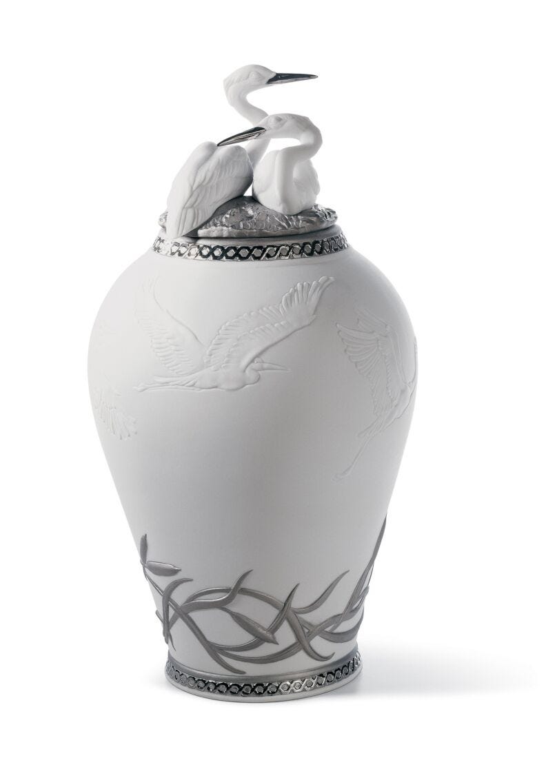 Lladro Herons Realm Covered Vase Silver Lustre