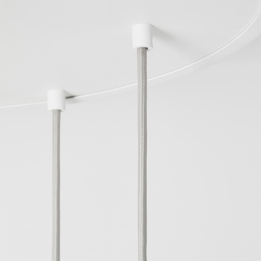 Tala Alumina Nine Pendant + Sphere V close-up detail of the finish (view 2)