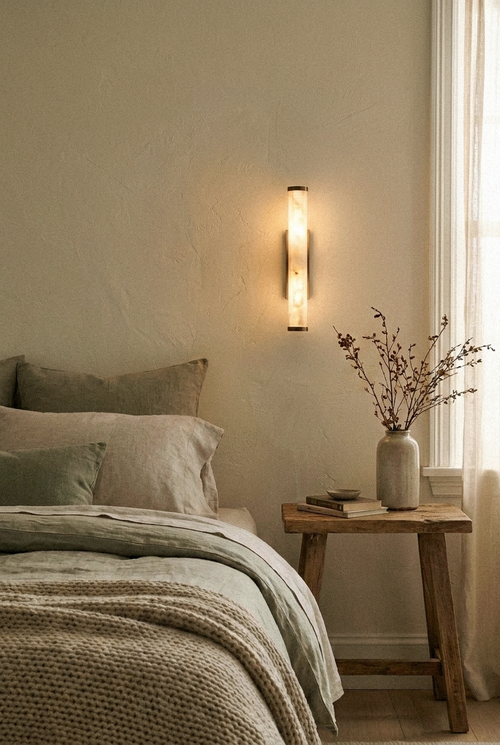 Araco Lumière Frozen Aura natural alabaster wall light, alternate view