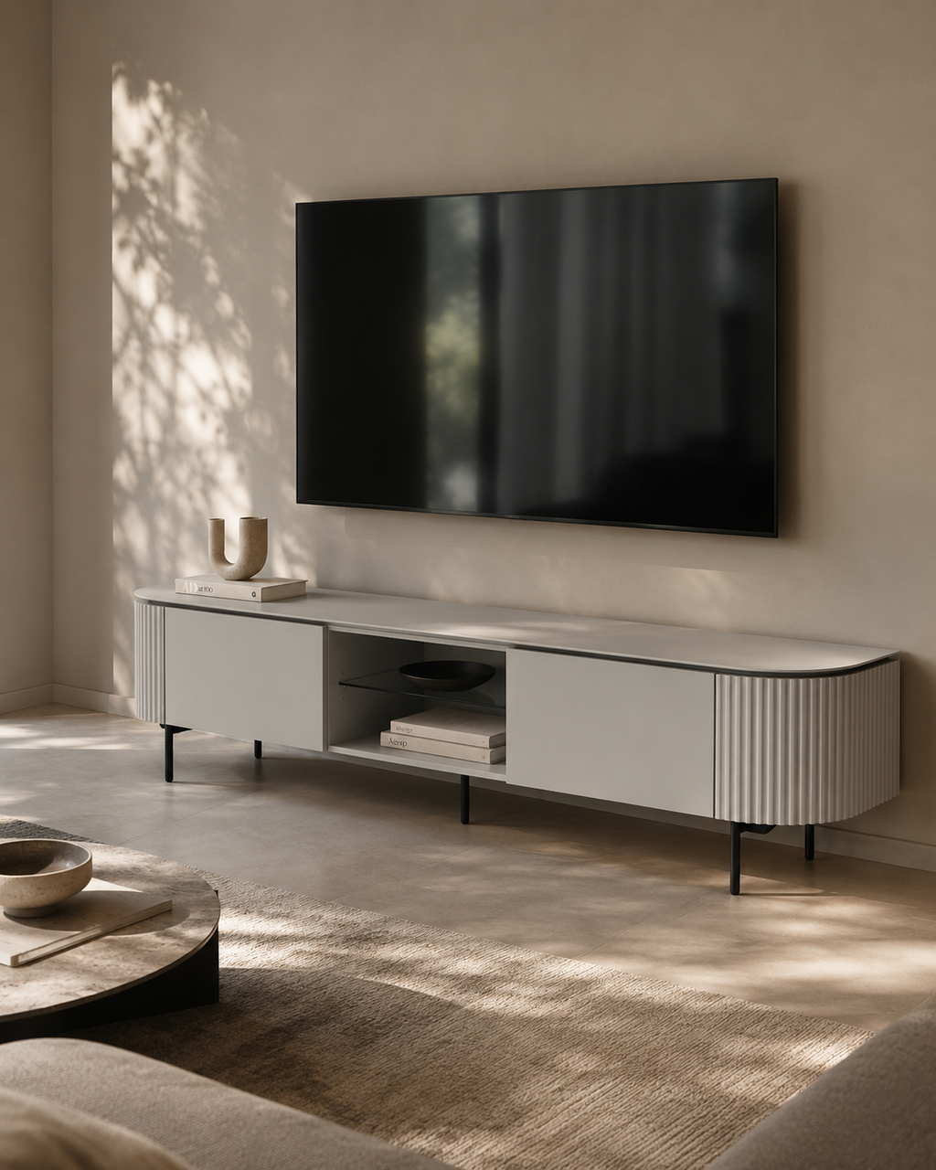 Tommy Franks Lantine TV unit, alternate view
