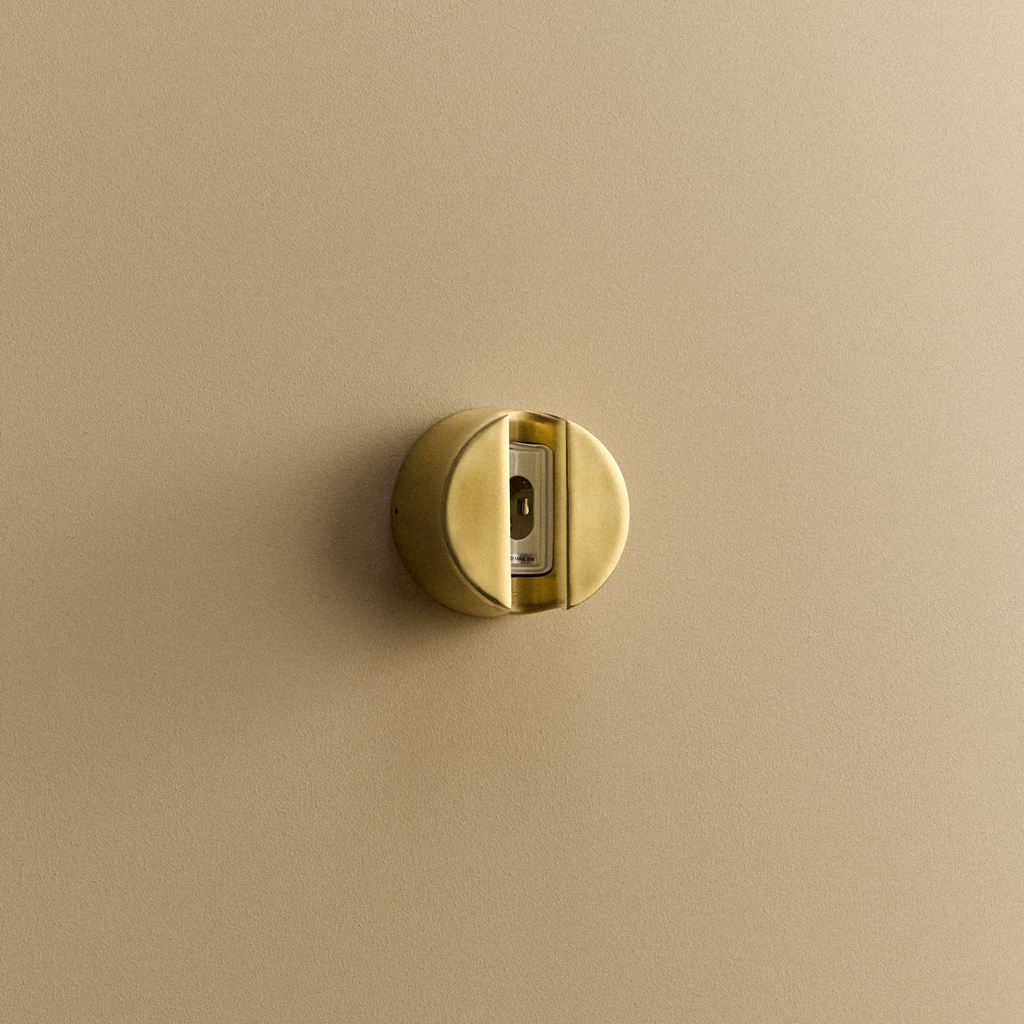Tala Kilter 1.0 Sconce in Solid Brass