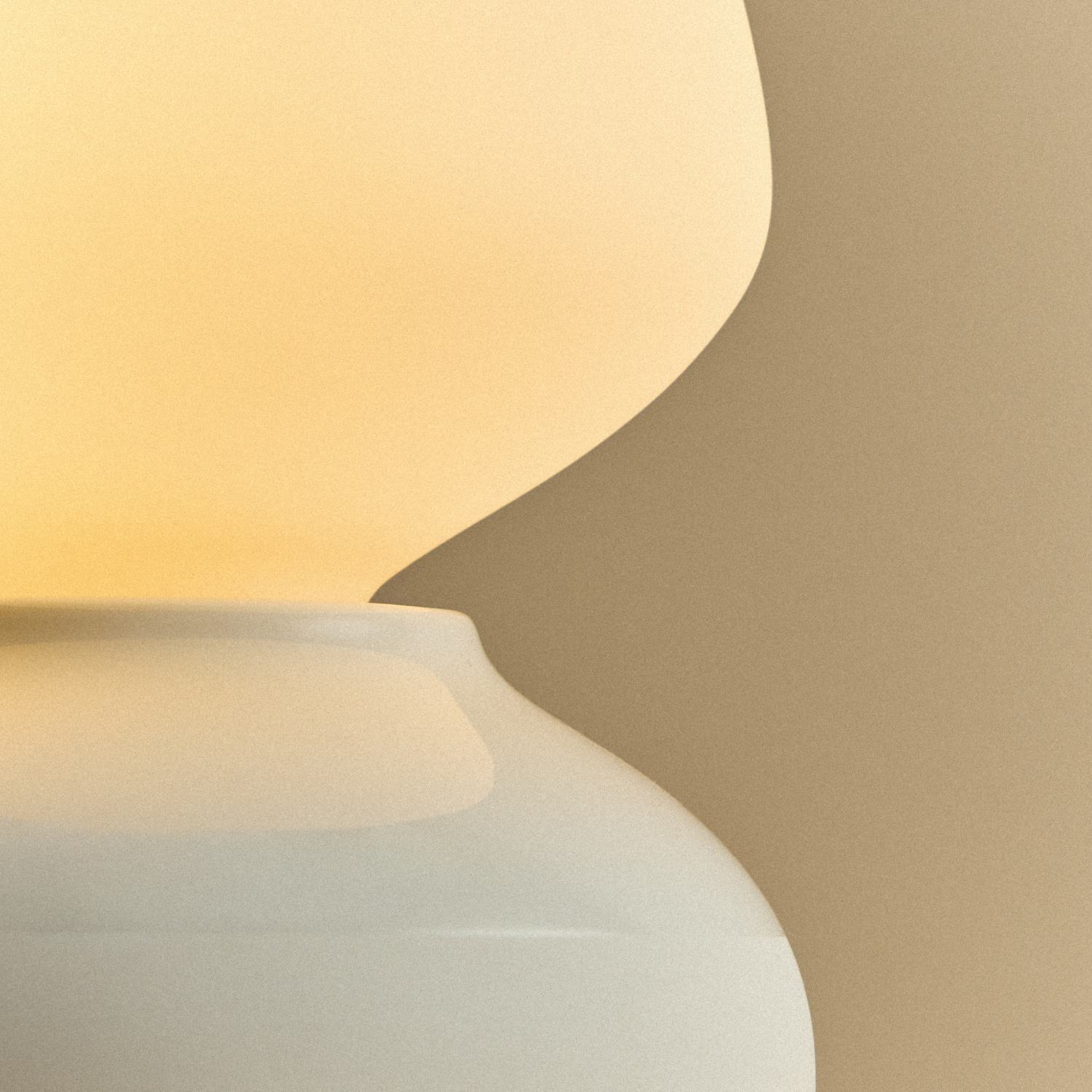 Tala Reflection Enno Table Lamp close-up detail of the finish