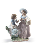 Lladro Girlfriends Figurine