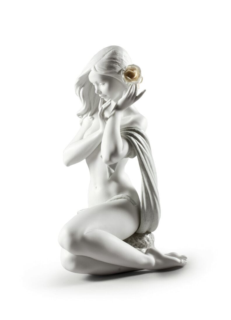 Lladro Subtle Moonlight Woman Figurine White Limited Edition