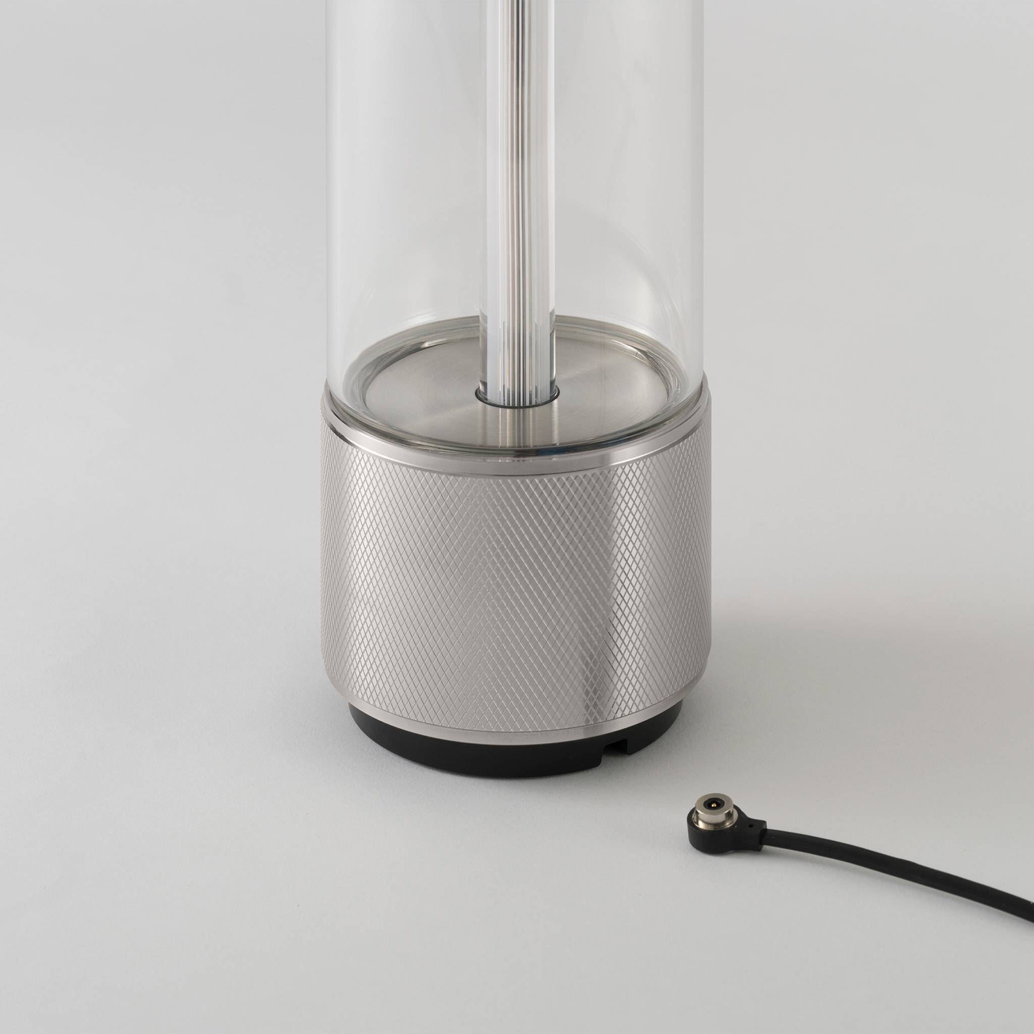 Buster + Punch Takeout in Steel, knurl detail
