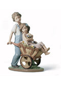 Lladro The Prettiest of All Couple Figurine