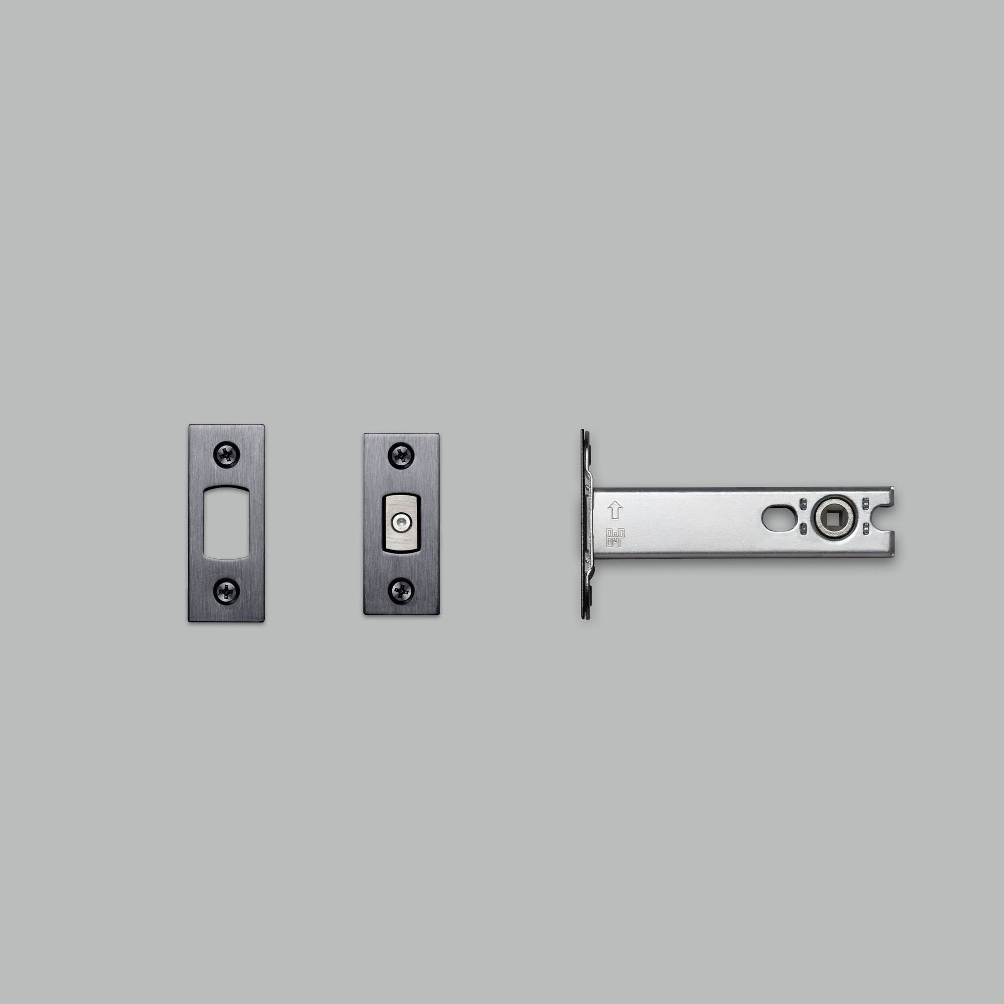 Buster + Punch Tubular Latch 82mm in Gun Metal