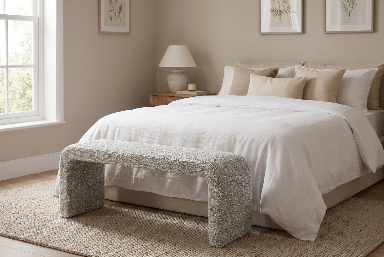 Araco Atelier Mode upholstered bench in Ashlar fabric