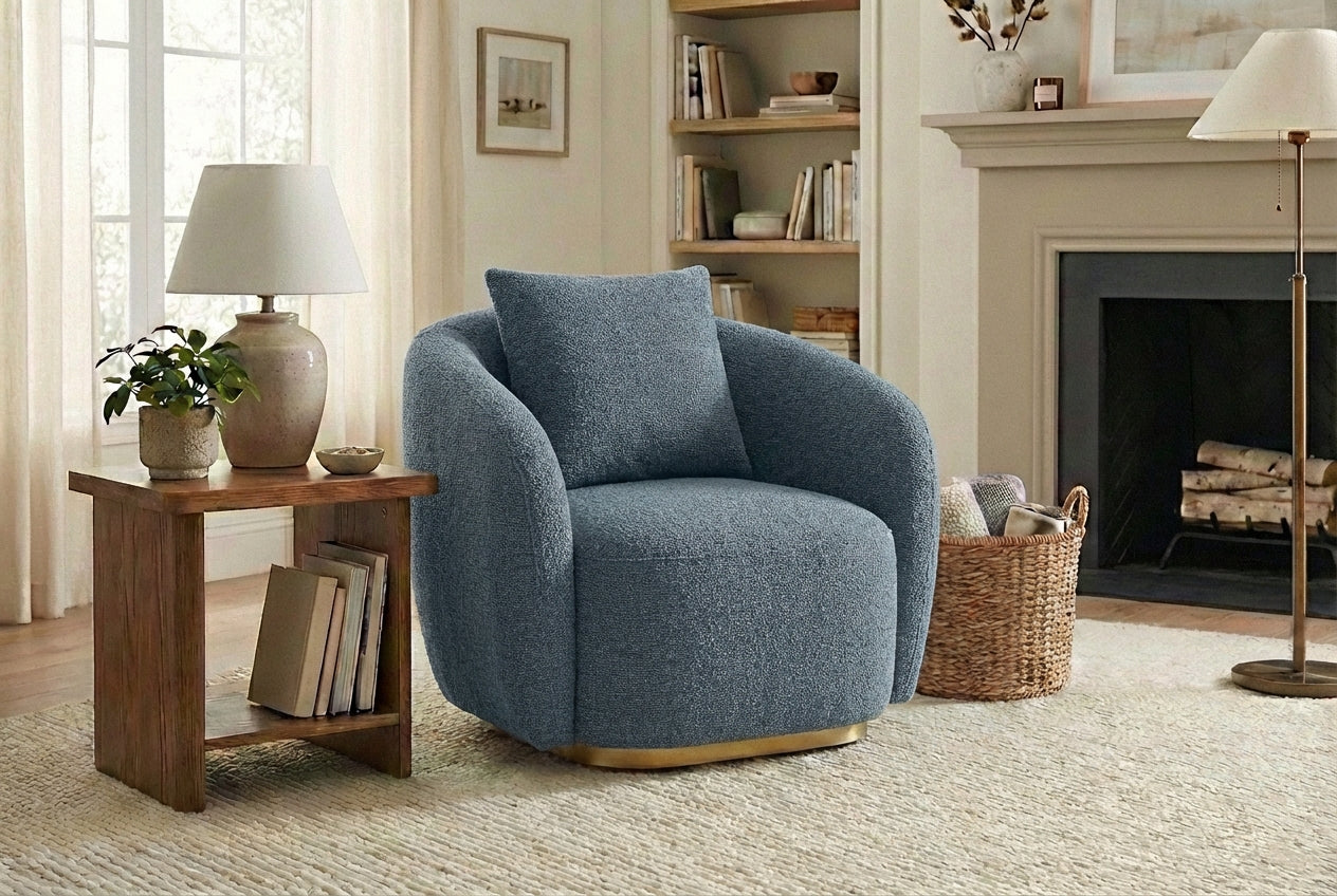 Araco Atelier Cleo armchair in Spindle fabric