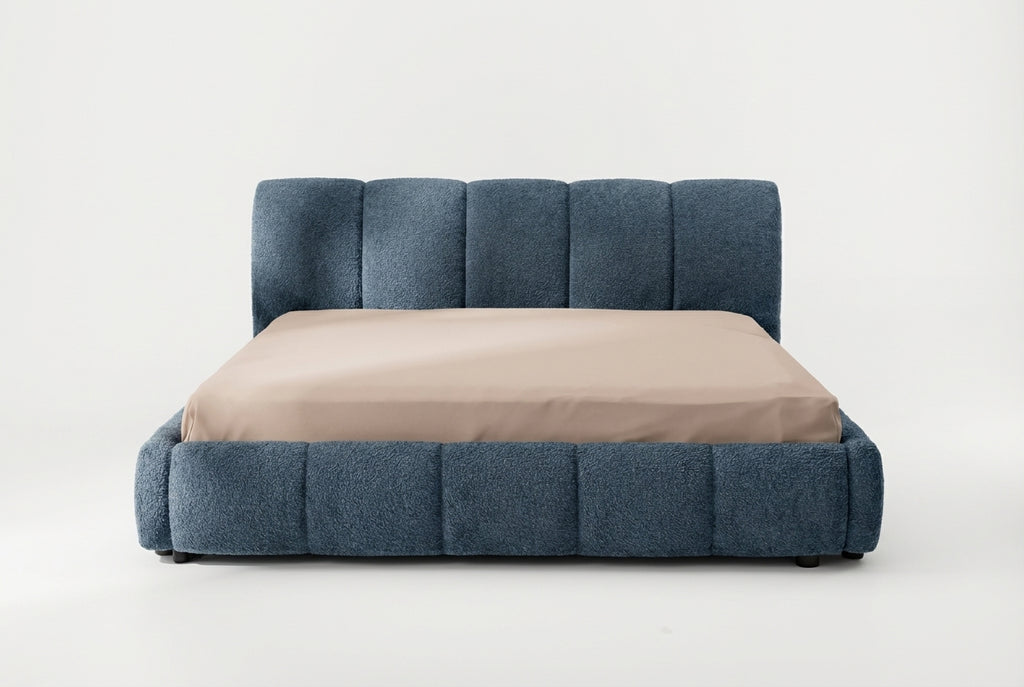 Araco Atelier Nocta Bed Spindle