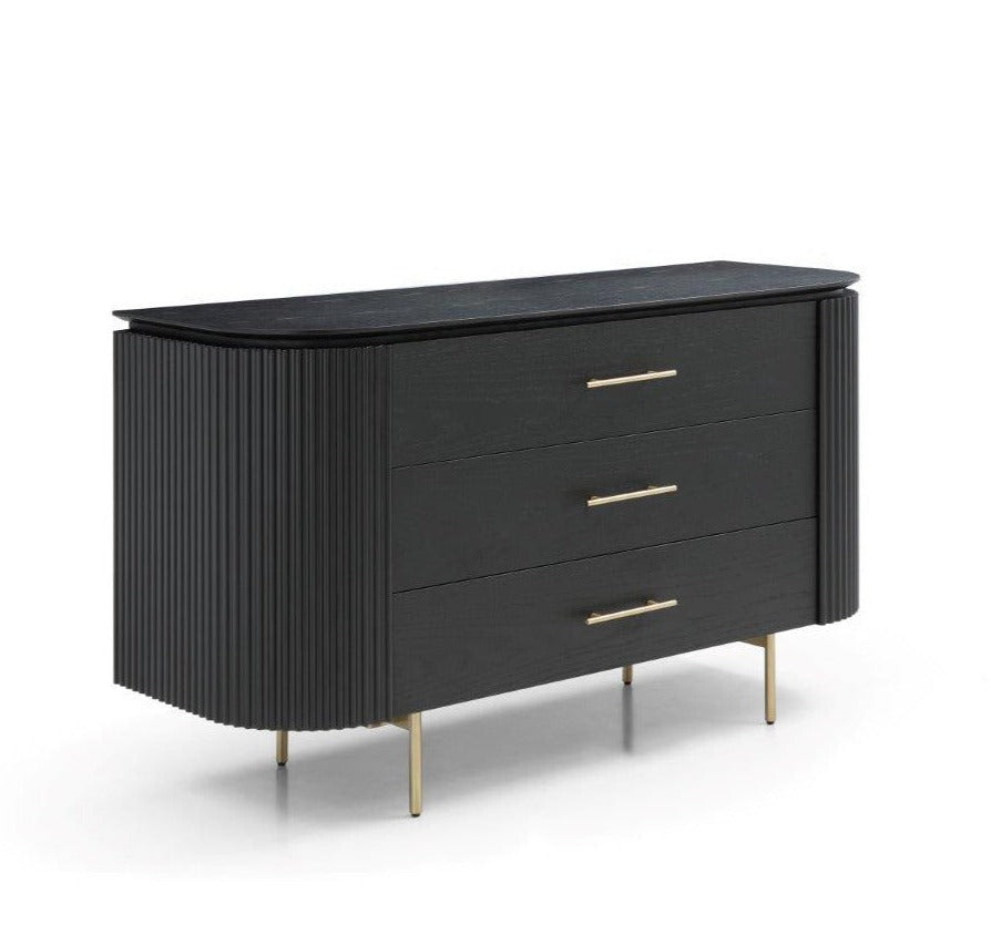 Tommy Franks Lantine dresser, alternate view