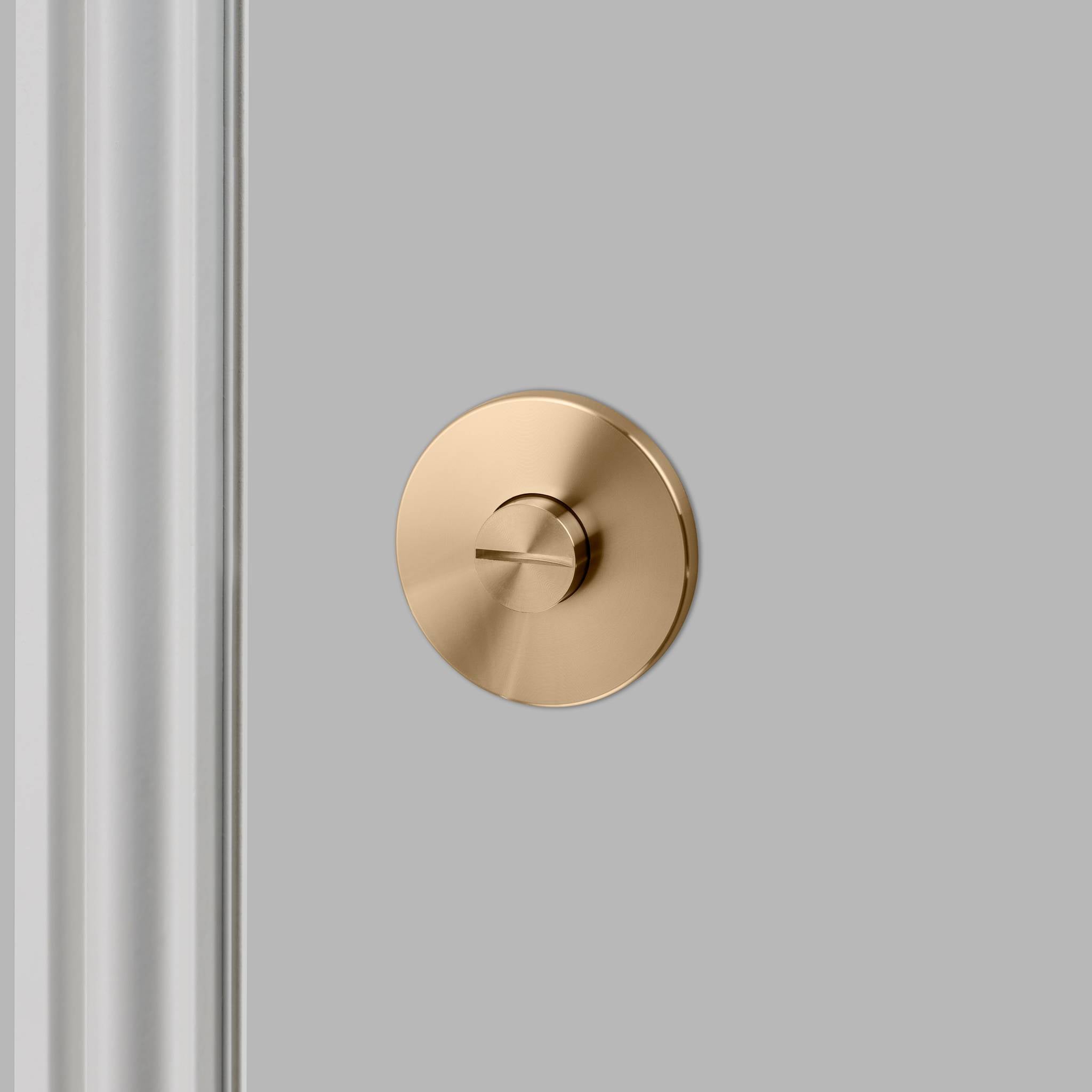 Buster + Punch Thumbturn Lock Linear Knurl in Brass detail