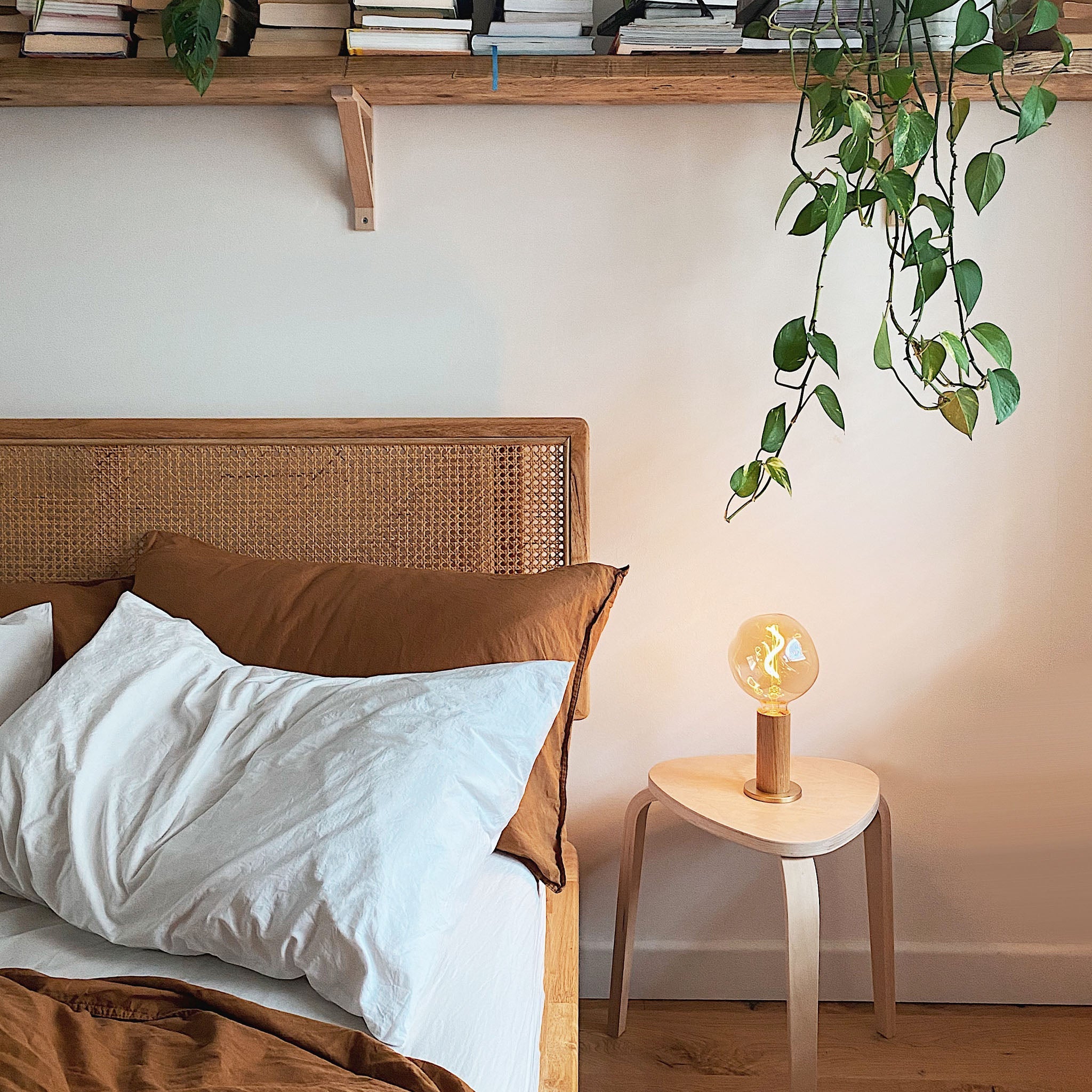 Tala Knuckle Table Lamp in Oak + Voronoi I Set of 2 (view 2)