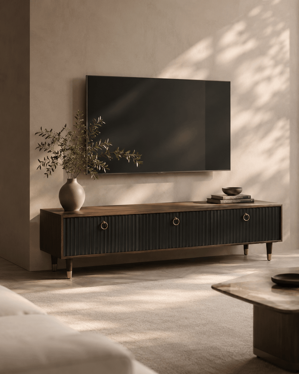 Tommy Franks Trueno TV unit